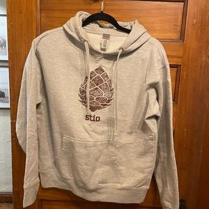 Stio pullover size medium